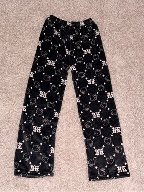 Black Hello Kitty Fleece Pajama Pants - Cozy Women’s Sleepwear